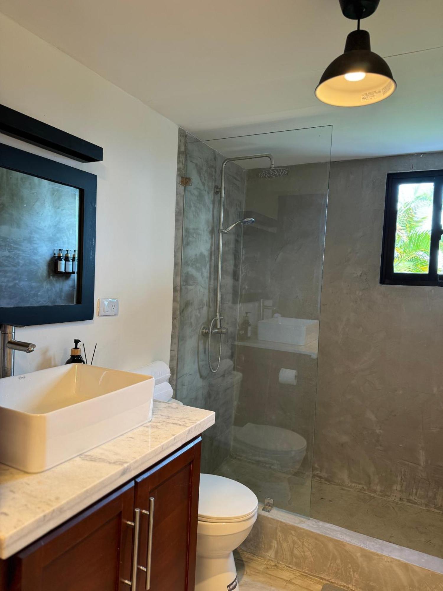 Catalina, Cabrera Oceanview Multi 2 Bd 2 Bath Condo Units With Balcony And Pool Esterno foto