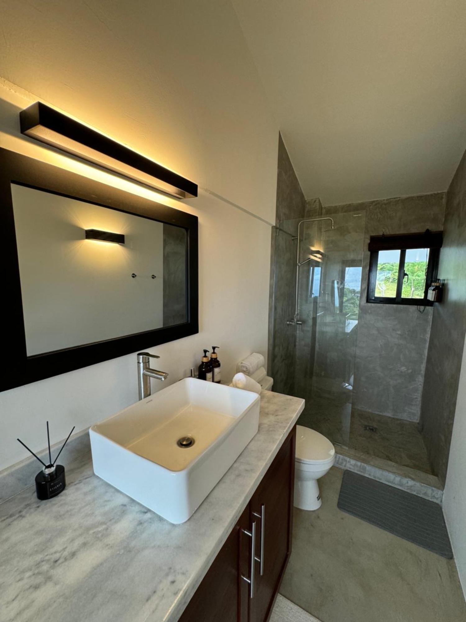 Catalina, Cabrera Oceanview Multi 2 Bd 2 Bath Condo Units With Balcony And Pool Esterno foto
