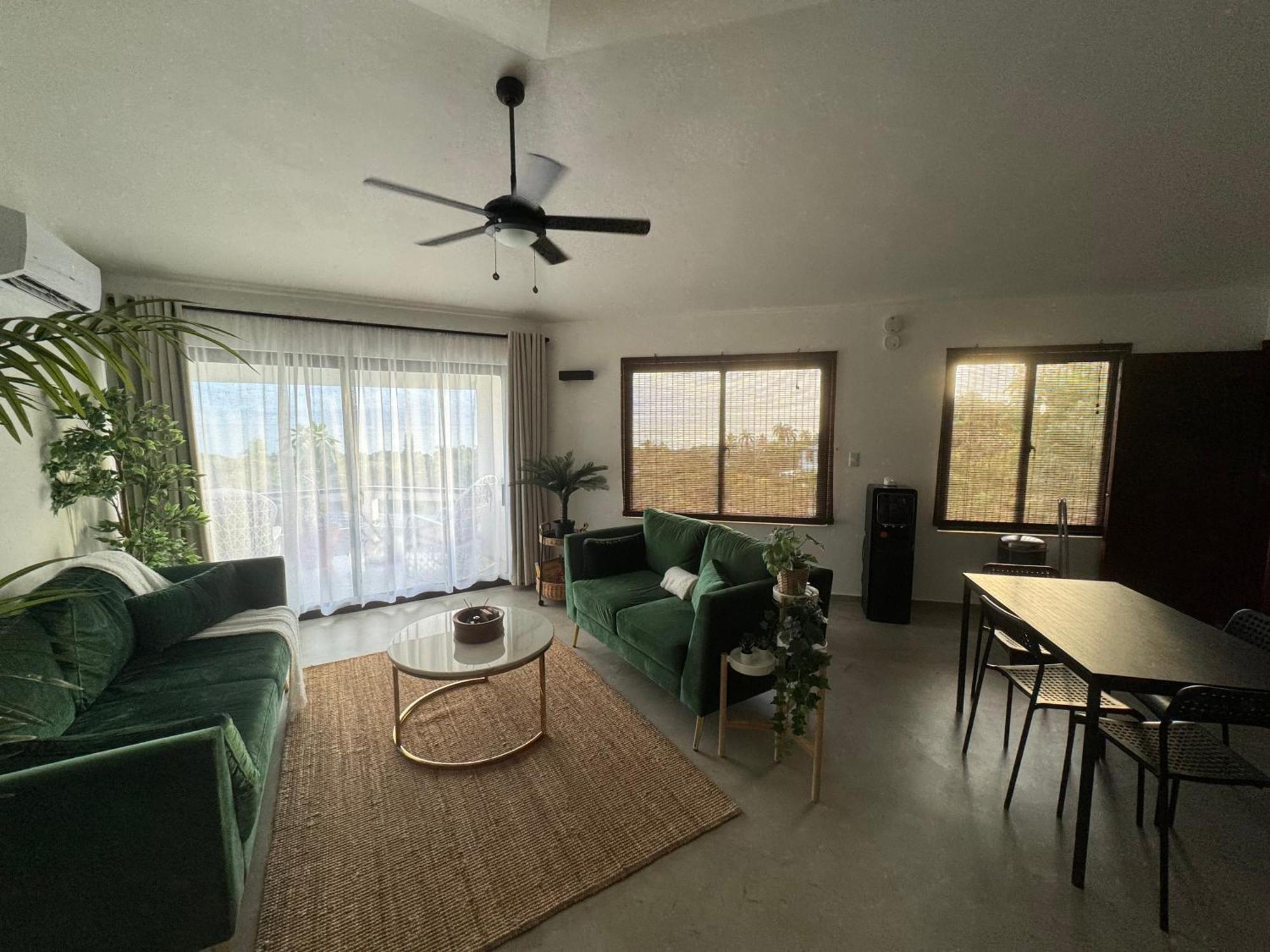 Catalina, Cabrera Oceanview Multi 2 Bd 2 Bath Condo Units With Balcony And Pool Esterno foto