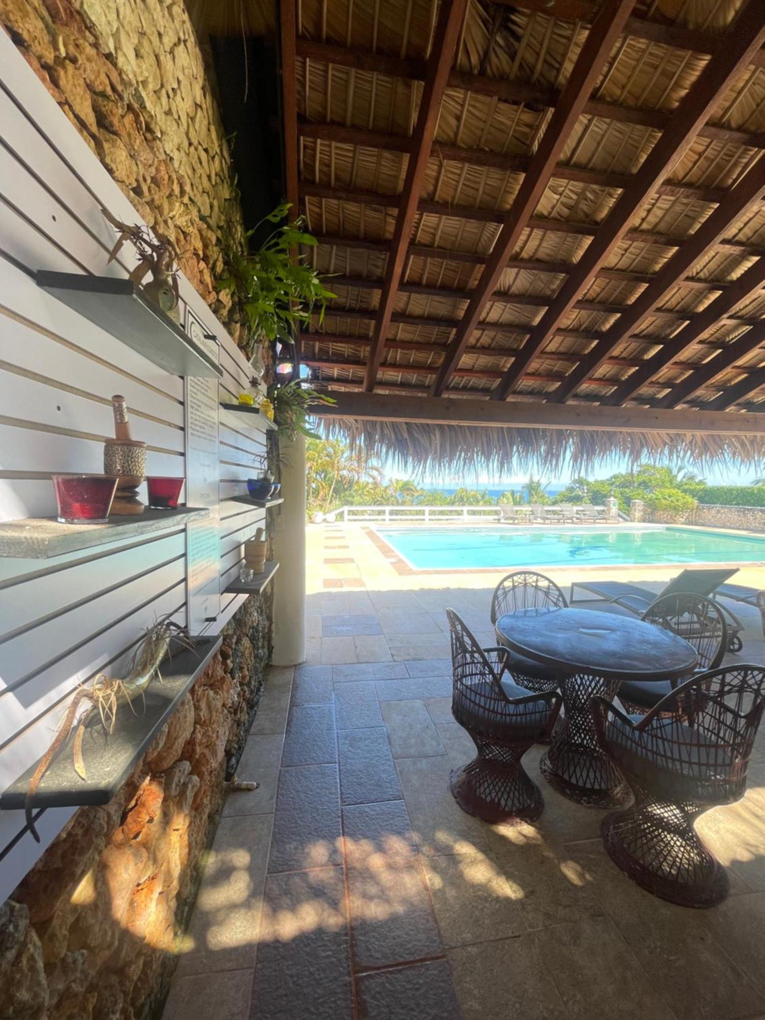Catalina, Cabrera Oceanview Multi 2 Bd 2 Bath Condo Units With Balcony And Pool Esterno foto
